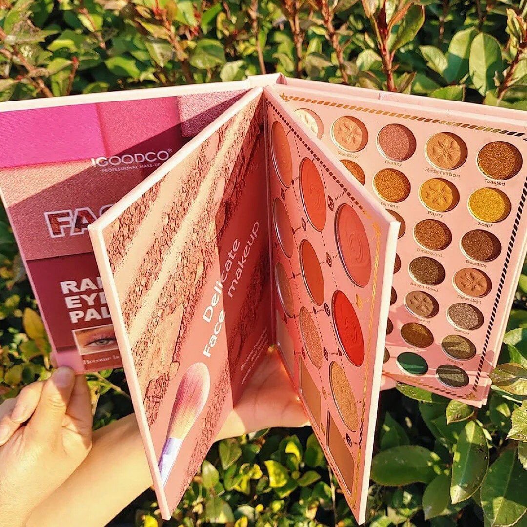 Mocallure 4 In 1 Eyeshadow Palette Book/ Eyeshadow Palette Blush and eyeshadow Palette - Image 13