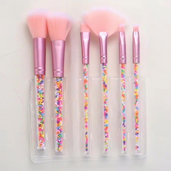 Sweet Beauty 07 PCs Makeup Brush Set | Complete Brush Kit for Professional and Beginner (Random Color) - Image 4